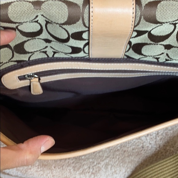 Coach Canvas and Leather messenger bag - Picture 6 of 8